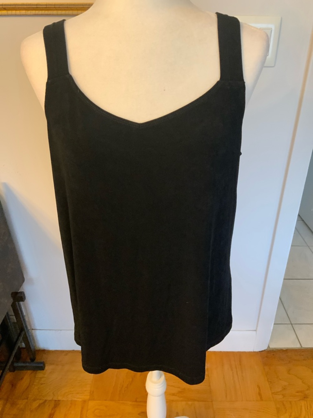Chico’s Travelers Knit Black Square-Neck Tank Top
